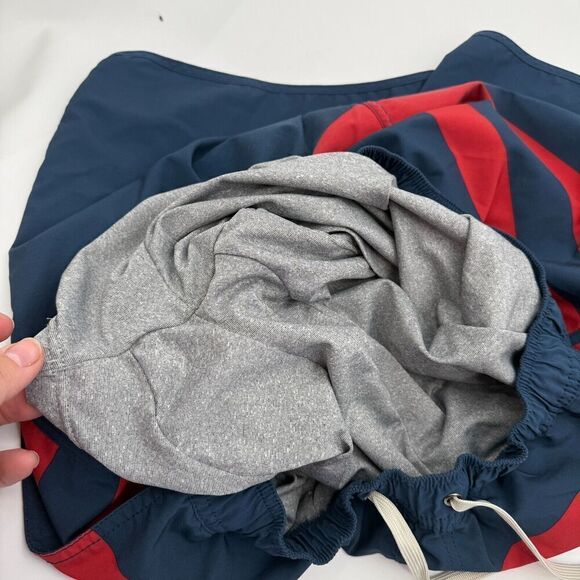 Men's Fair Harbor The Anchor Red Stripe Anchor 8" Shorts Size Medium Blue Red - Picture 12 of 12